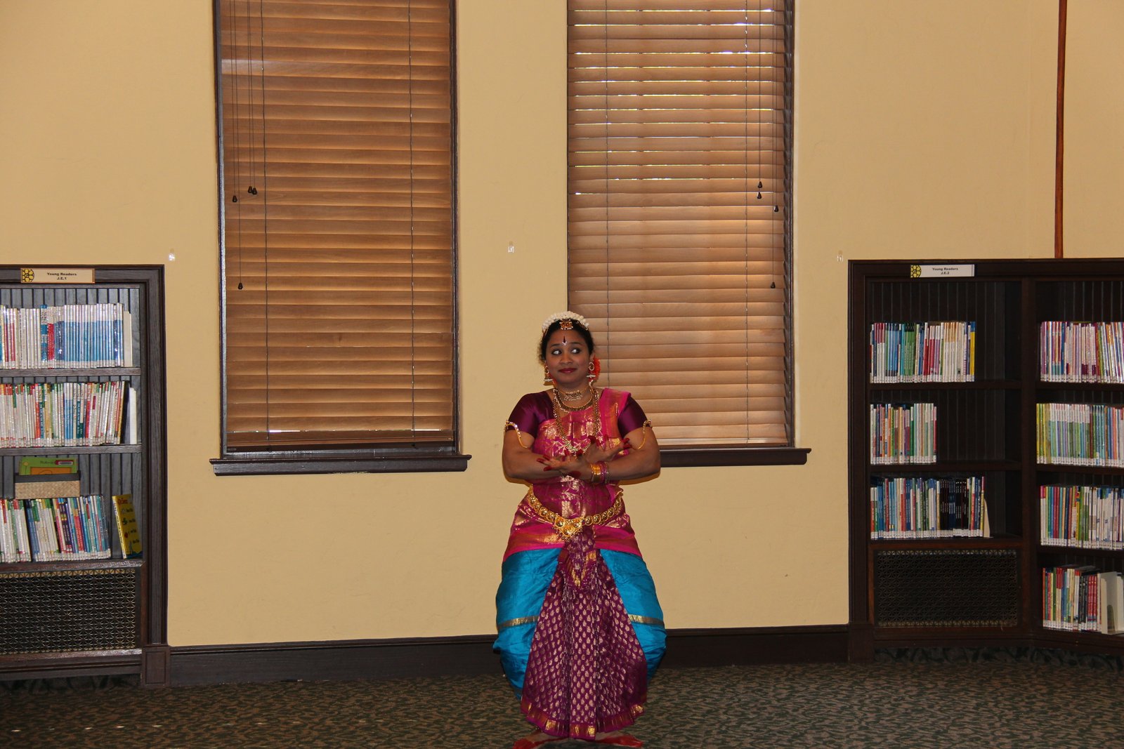 Bharatanatyam performance - temple dance